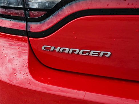 Used 2023 Dodge Charger SXT image 13