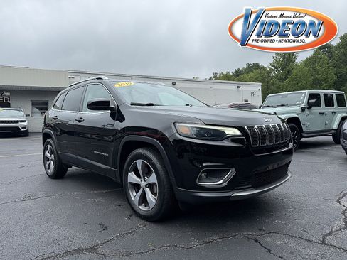 Used 2019 Jeep Cherokee Limited AWD/4WD image 1