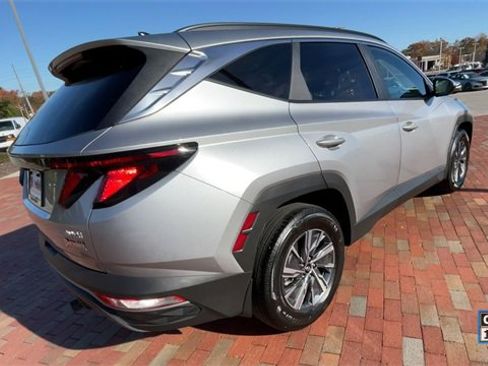 Used 2024 Hyundai Tucson Blue image 9