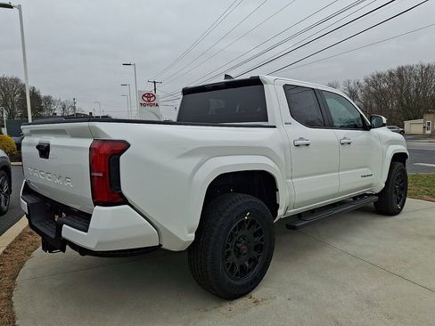 New 2026 Toyota Tacoma SR5 AWD/4WD image 5