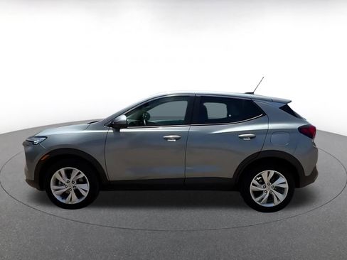 Used 2025 Buick Encore GX Preferred FWD image 9