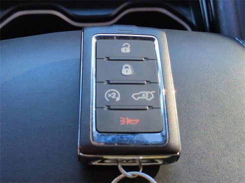 Certified 2023 Jeep Grand Cherokee Overland w/ Adv Protech Group III image 33