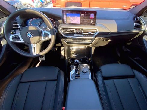 Certified 2024 BMW X4 M40i w/ Premium Package image 16