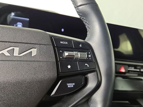 Certified 2026 Kia Sportage S image 23