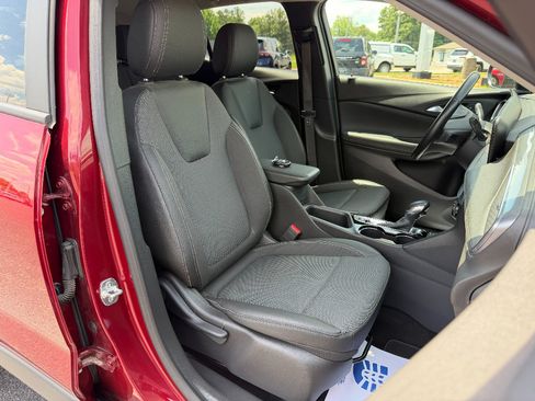 Used 2024 Buick Encore GX Preferred FWD image 14