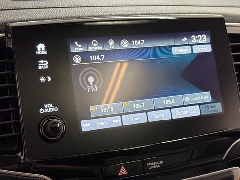 Used 2019 Honda Pilot Touring image 22