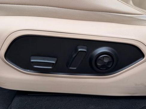 Used 2023 Jeep Grand Cherokee Limited w/ Trailer Tow Prep Group (B) image 13