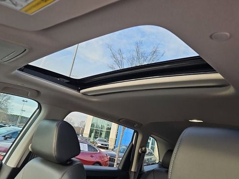 Used 2025 Honda CR-V EX-L image 21