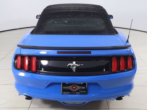 Used 2017 Ford Mustang Convertible RWD image 52
