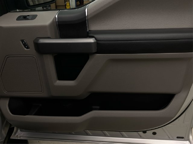 Used 2016 Ford F150 XLT AWD/4WD image 26