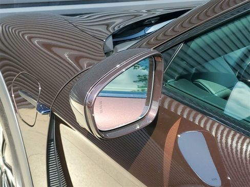 Used 2023 Porsche Taycan 4S image 29