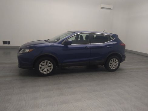 Used 2019 Nissan Rogue Sport S AWD/4WD image 2
