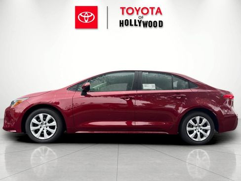 New 2026 Toyota Corolla LE FWD image 9