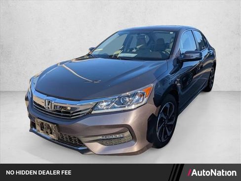 Used 2016 Honda Accord EX image 1