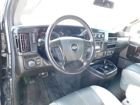 Used 2018 Chevrolet Express 2500 w/ Enhanced Convenience Package RWD image 54