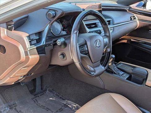 Used 2019 Lexus ES 350 image 10