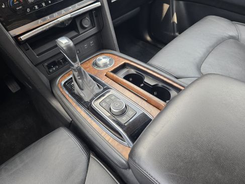 Certified 2024 Nissan Armada SL w/ Captain's Chairs Package AWD/4WD image 18