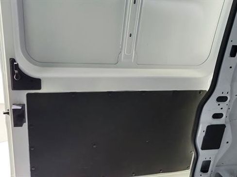 Used 2014 Nissan Frontier SV RWD image 45