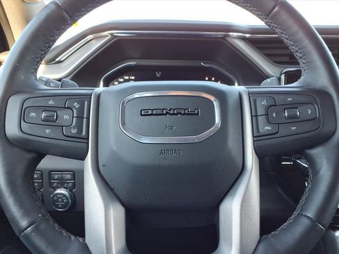 Used 2025 GMC Sierra 1500 Denali image 25