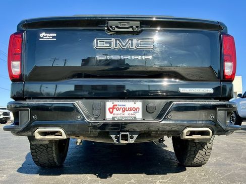 Used 2024 GMC Sierra 1500 Elevation w/ Elevation Premium Package image 17