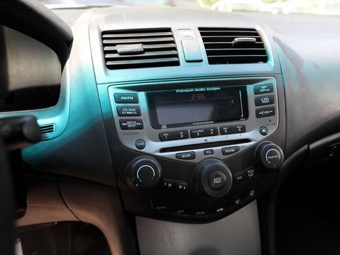 Used 2007 Honda Accord EX-L image 19