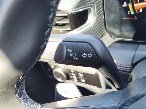 Used 2025 Ford Mustang GT Premium RWD image 30