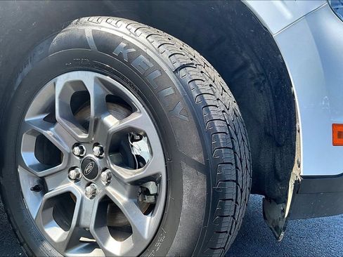 Used 2024 Ford Maverick XLT FWD image 7