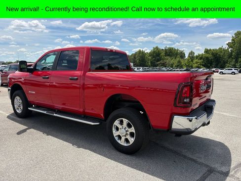 Used 2026 RAM 2500 Big Horn AWD/4WD image 5