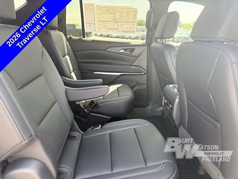 New 2026 Chevrolet Traverse LT w/ Driver Confidence Package AWD/4WD image 27
