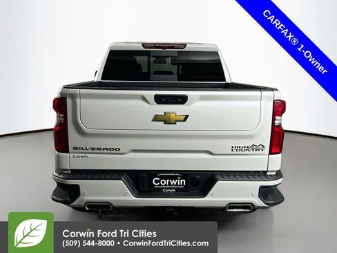 Used 2024 Chevrolet Silverado 1500 High Country w/ Z71 Off-Road Package image 13