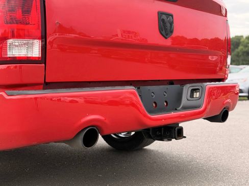 Used 2014 RAM 1500 Express RWD image 15
