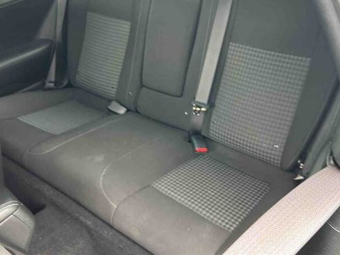 Used 2022 Dodge Challenger GT RWD image 8