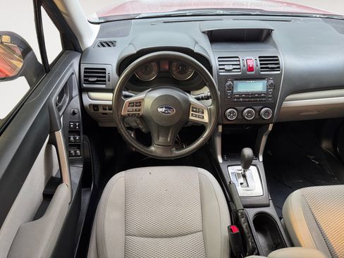Used 2015 Subaru Forester 2.5i Premium AWD/4WD image 10