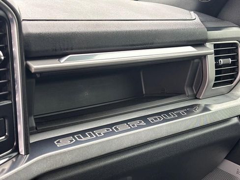 Used 2025 Ford F250 Platinum AWD/4WD image 41