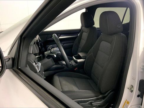 Used 2025 GMC Terrain Elevation AWD/4WD image 23
