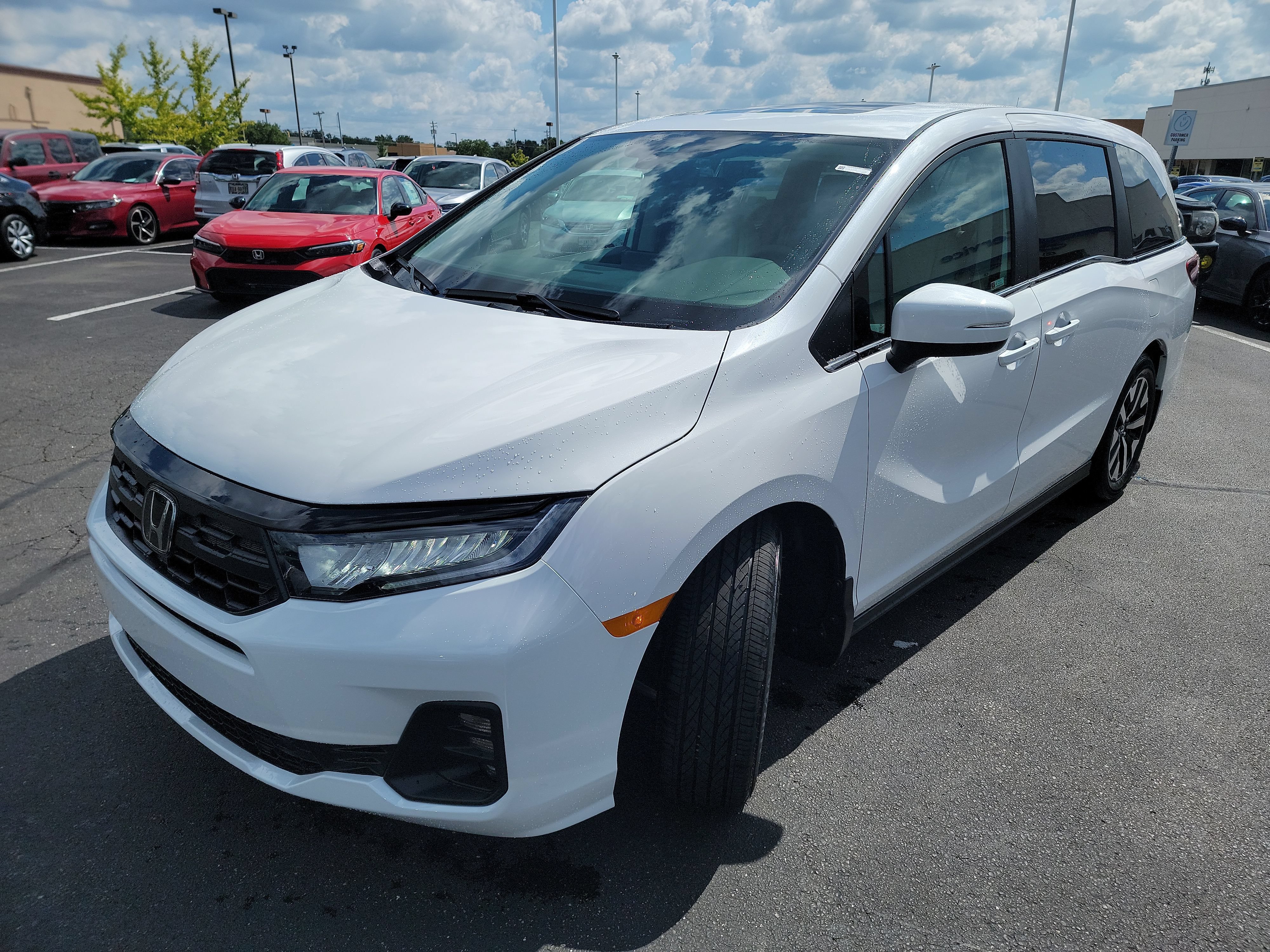 New 2027 Honda Odyssey EX-L image 3