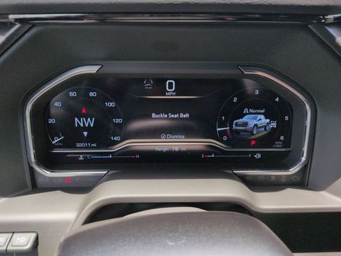 Used 2025 GMC Sierra 1500 AT4 w/ AT4 Premium Package AWD/4WD image 29