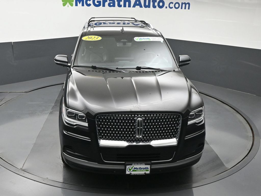 Used 2023 Lincoln Navigator L Reserve AWD/4WD image 30