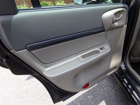 Used 2004 Chevrolet Impala SS w/ Preferred Equipment Group FWD image 47