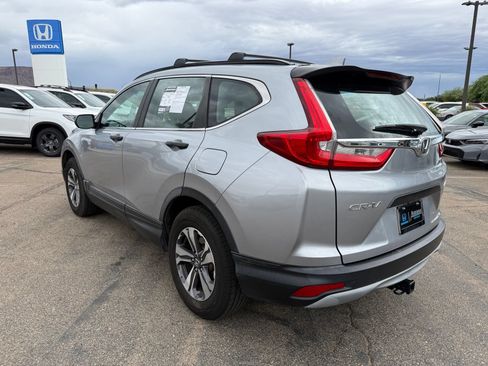 Used 2017 Honda CR-V LX image 9