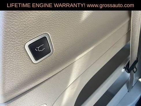 Certified 2024 Chrysler Pacifica Touring-L FWD image 22