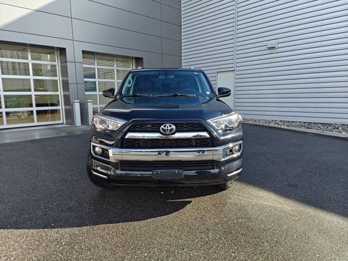 Used 2017 Toyota 4Runner Limited image 5