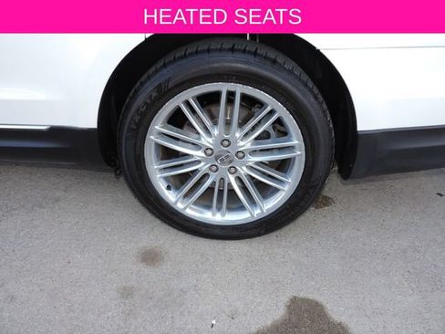 Used 2018 Lincoln MKT AWD w/ Technology Package image 16