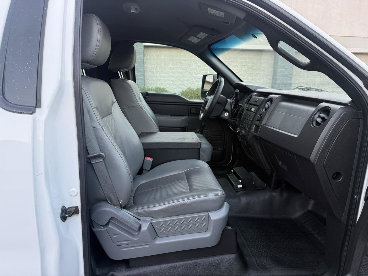 Used 2011 Ford F150 XL w/ Trailer Tow Pkg RWD image 12