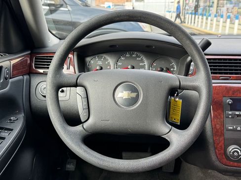 Used 2009 Chevrolet Impala LT image 26
