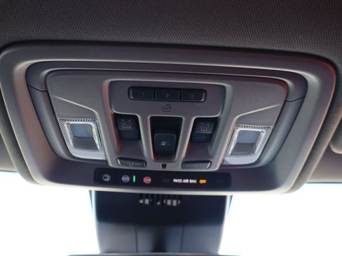 New 2026 Chevrolet Silverado 1500 LTZ w/ LTZ Premium Package AWD/4WD image 19