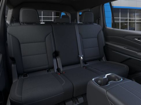 New 2025 Chevrolet Traverse LT w/ Driver Confidence Package FWD image 17