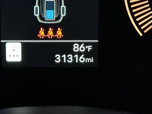 Used 2025 Hyundai Tucson Blue image 40