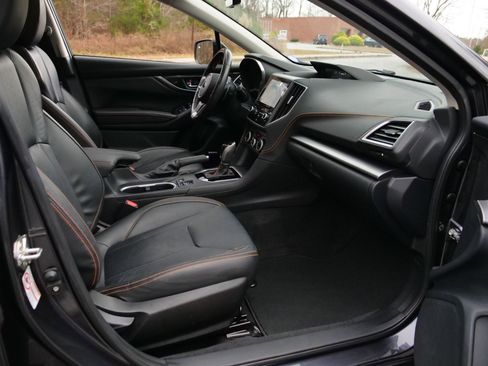 Used 2019 Subaru Crosstrek 2.0i Limited w/ Moonroof Package w/Navigation image 36