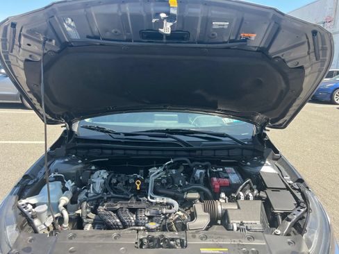 Used 2025 Nissan Altima 2.5 SV FWD image 33